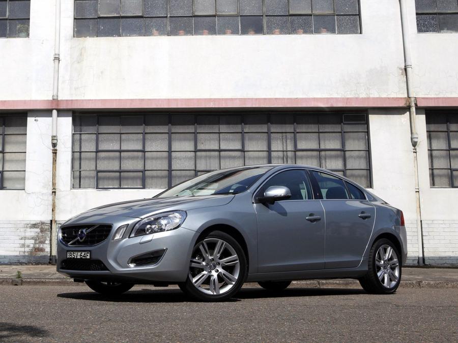  Volvo S60 T6 2011 года  (AU) (фото 4 из 15)